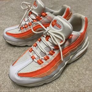 Women’s Nike air max sneakers size 7